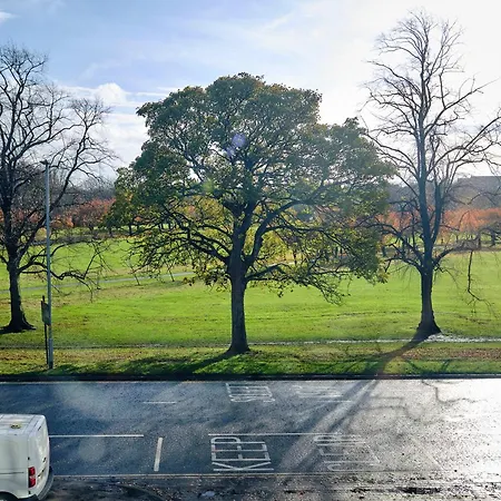 Contractor Hub, 2br 2ba, Parking, 1gb Wifi Appartamento