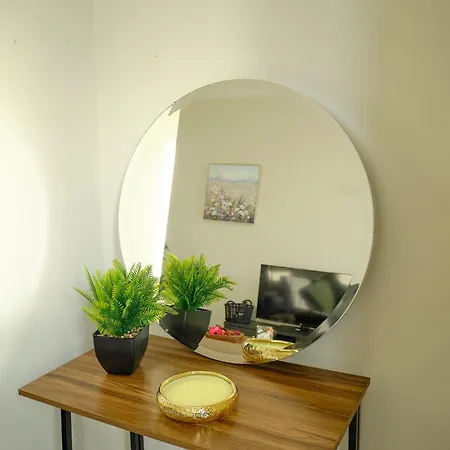 F2 Team Flat - 3 Separate Beds - Parking & 1gb Wifi *