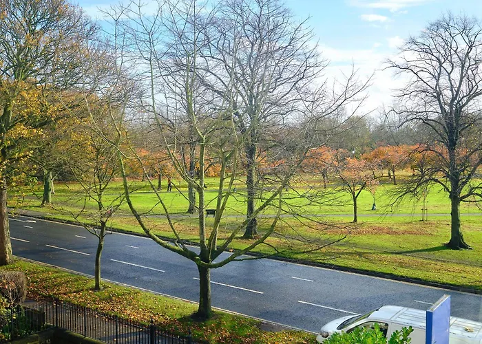 Lejlighed F2 Team Flat - 3 Separate Beds - Parking & 1gb Wifi Harrogate